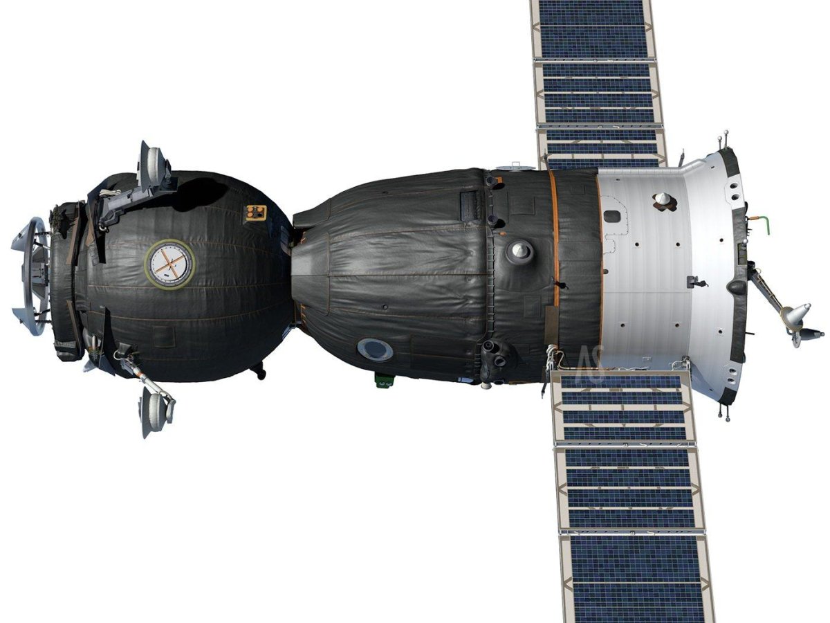 Корабль "Союз ТМ-28" Батурин