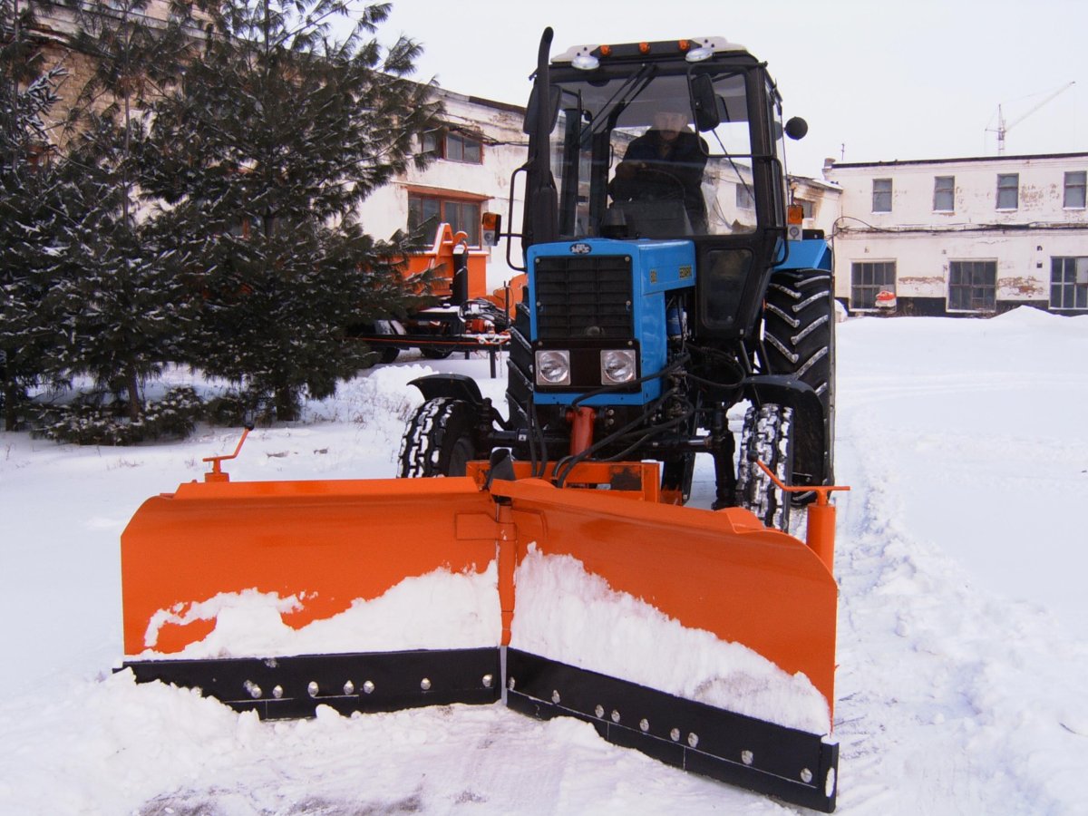 Отвал бабочка на МТЗ 82