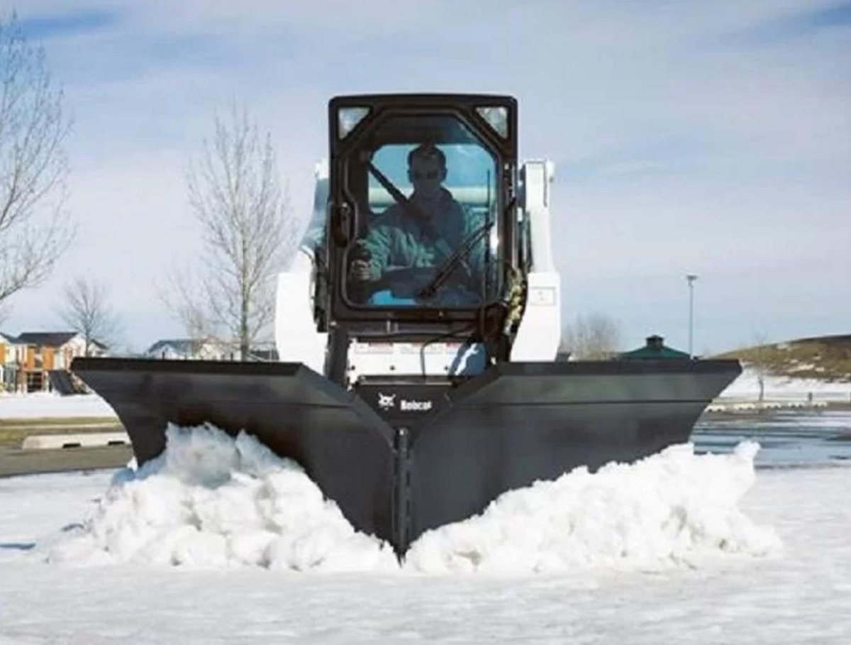 Отвал для Бобкэт s175