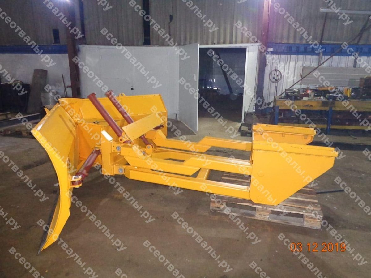 Отвал на к 700