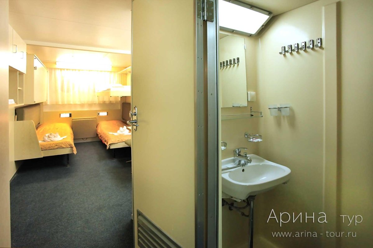 Юрий Андропов теплоход палуба