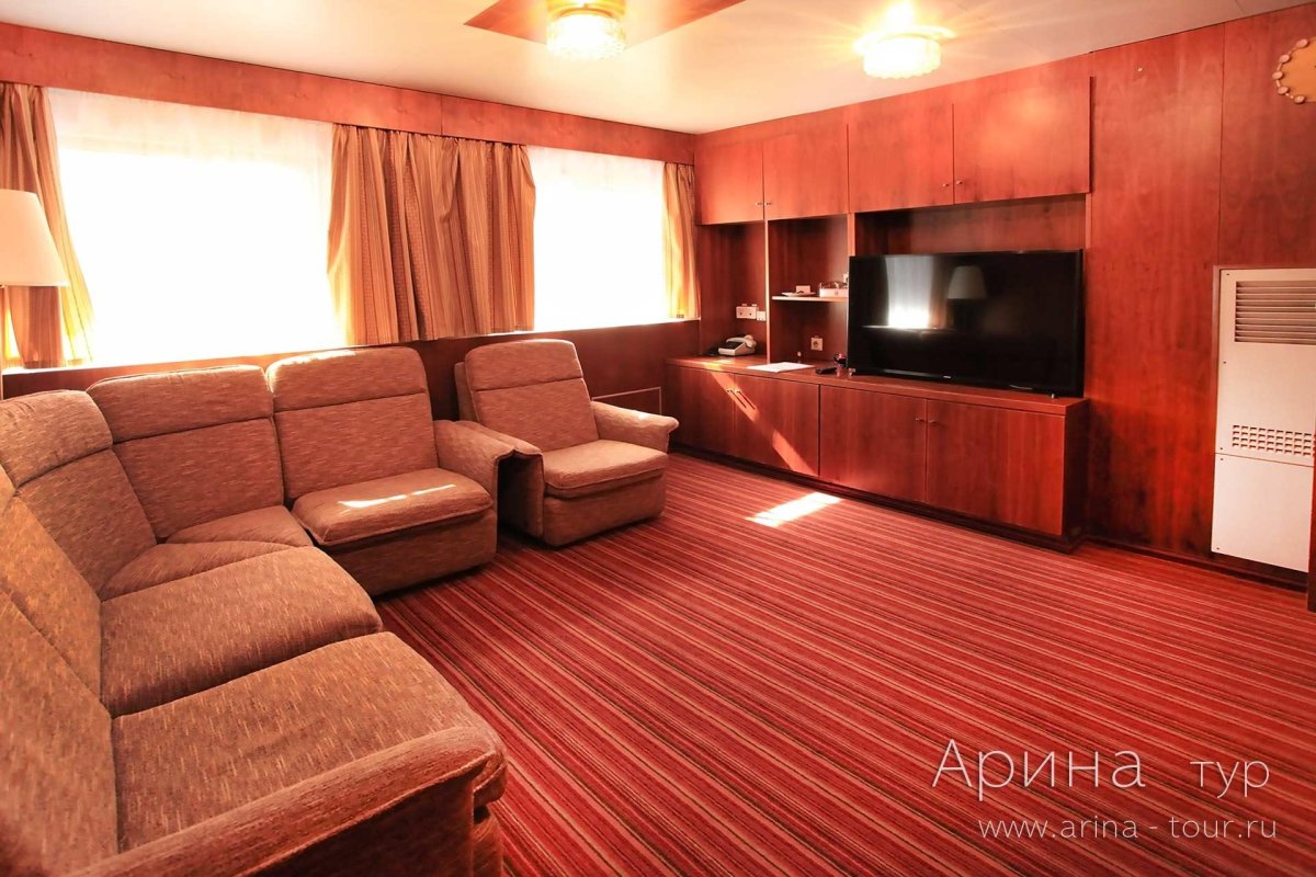 Теплоход Андропов каюты