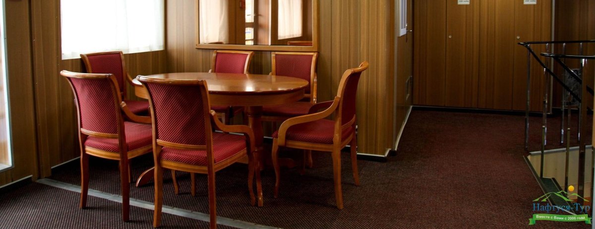 Теплоход Юрий Андропов фото