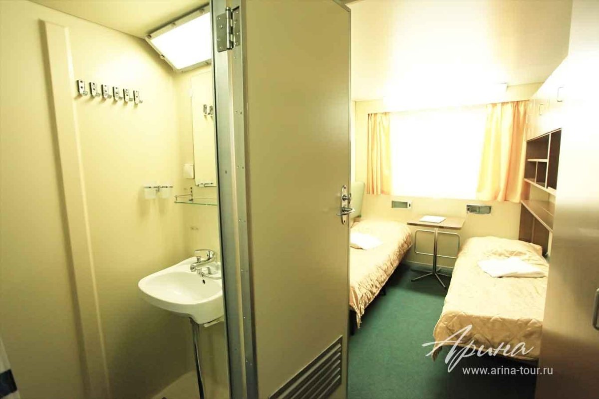 Каюты Юрий Андропов