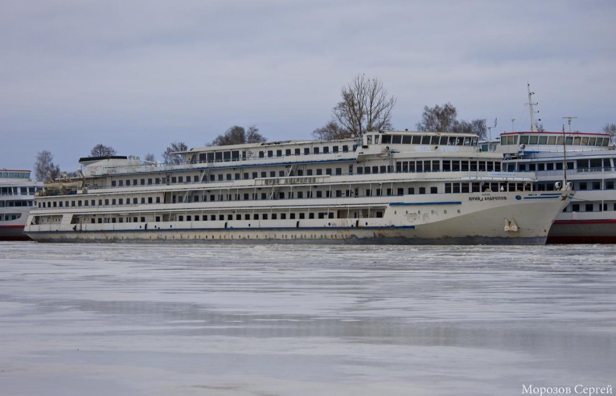 Сергей Киров теплоход 302
