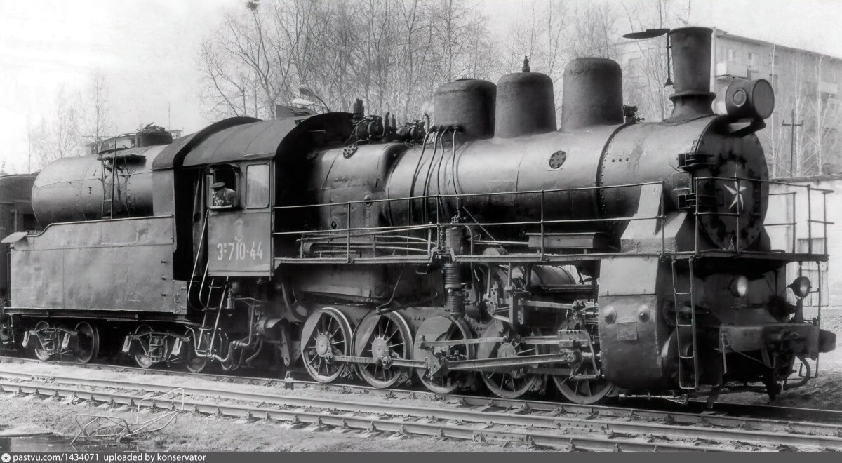 Паровоз эм 710-30