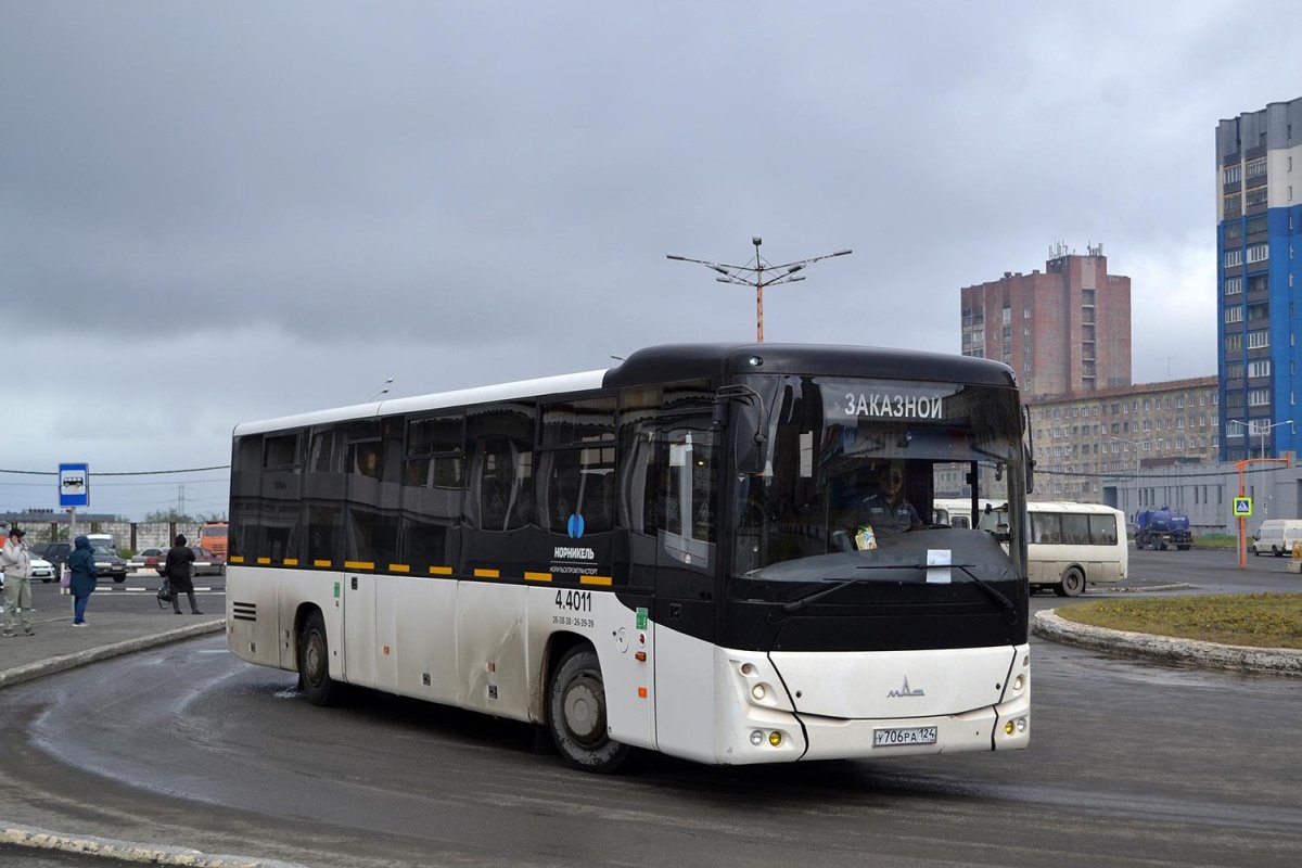 Автобус МАЗ