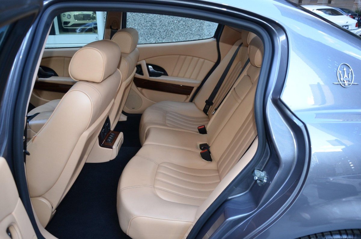 Мазерати Кватропорте 2007 салон