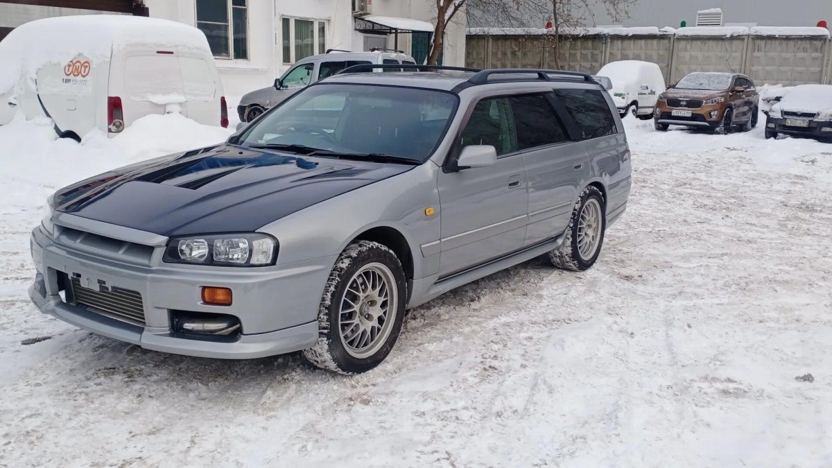 Nissan Stagea 2001
