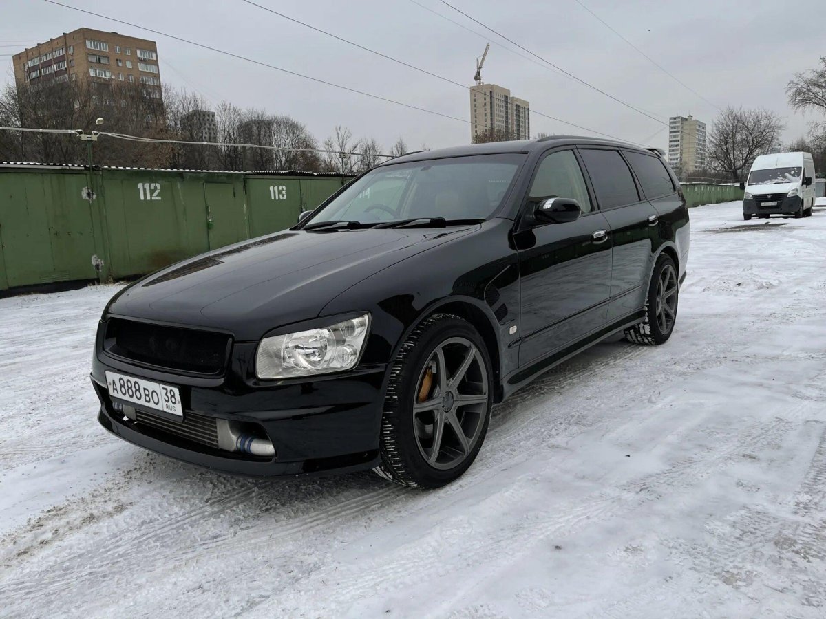 Nissan Stagea m35