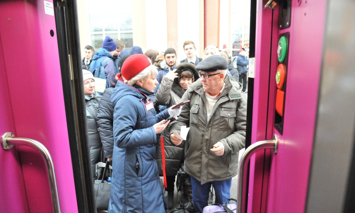 Поезд Иван Паристый Брянск