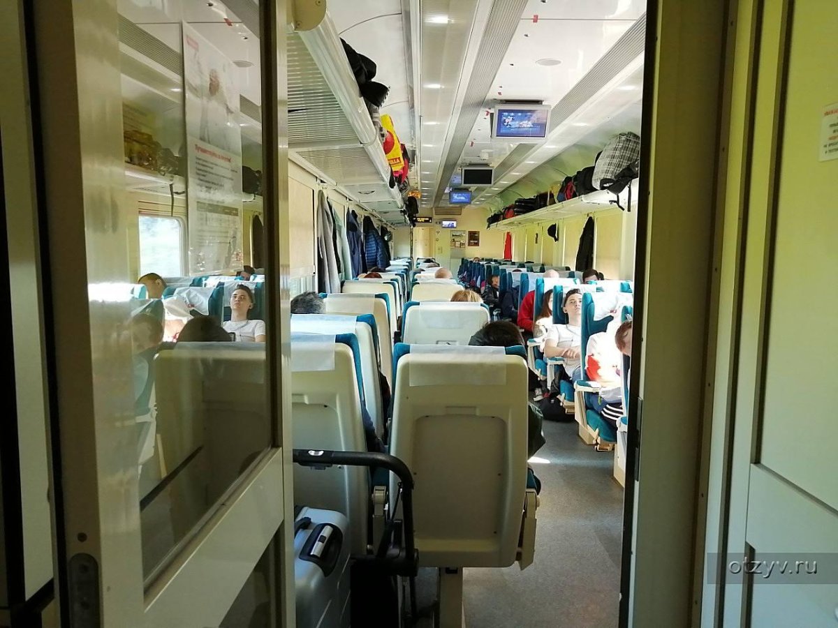 737а «Иван Паристый (двухэтажный состав)