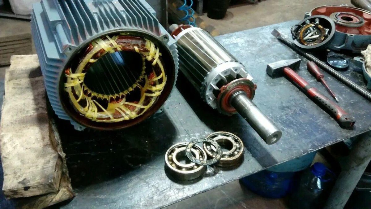 Электродвигатель в разборе