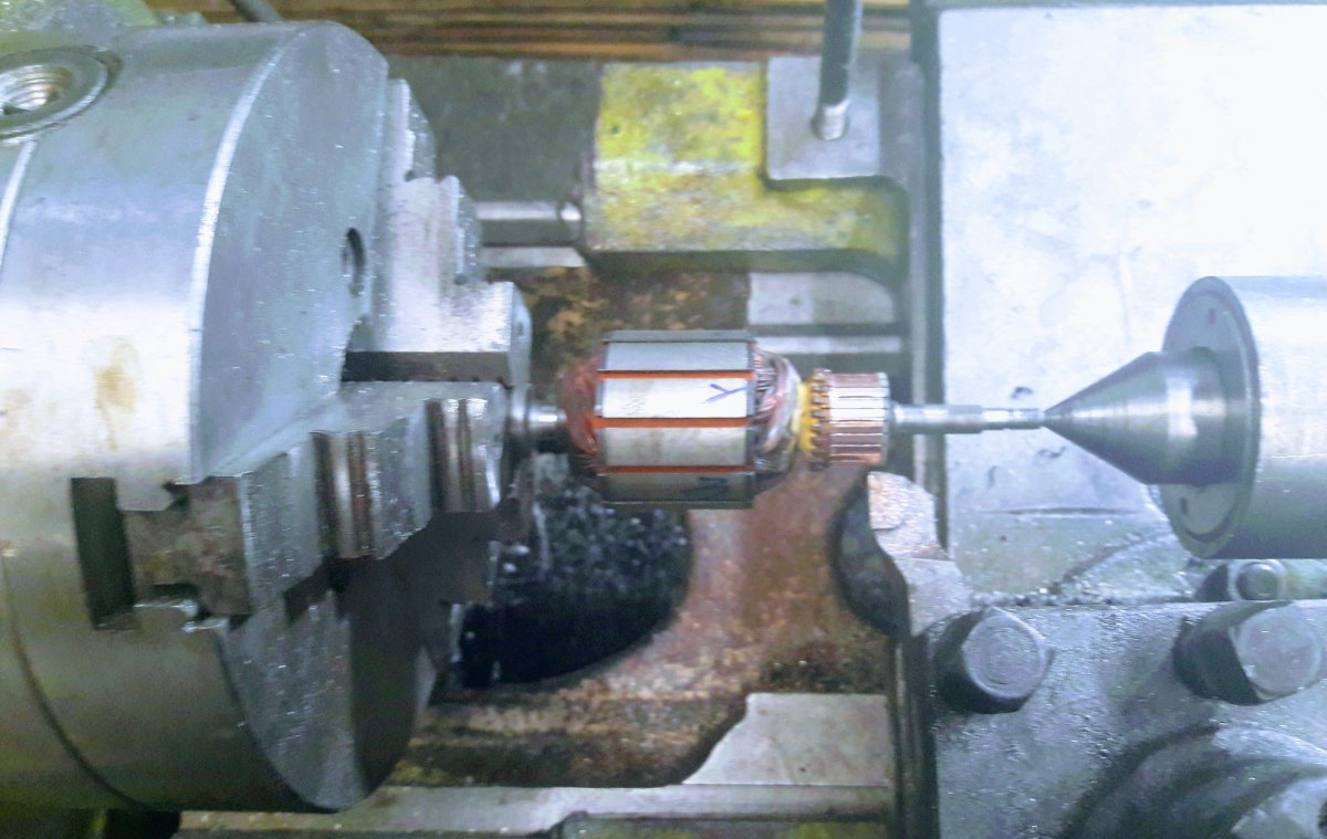 Станок для проточки коллекторов