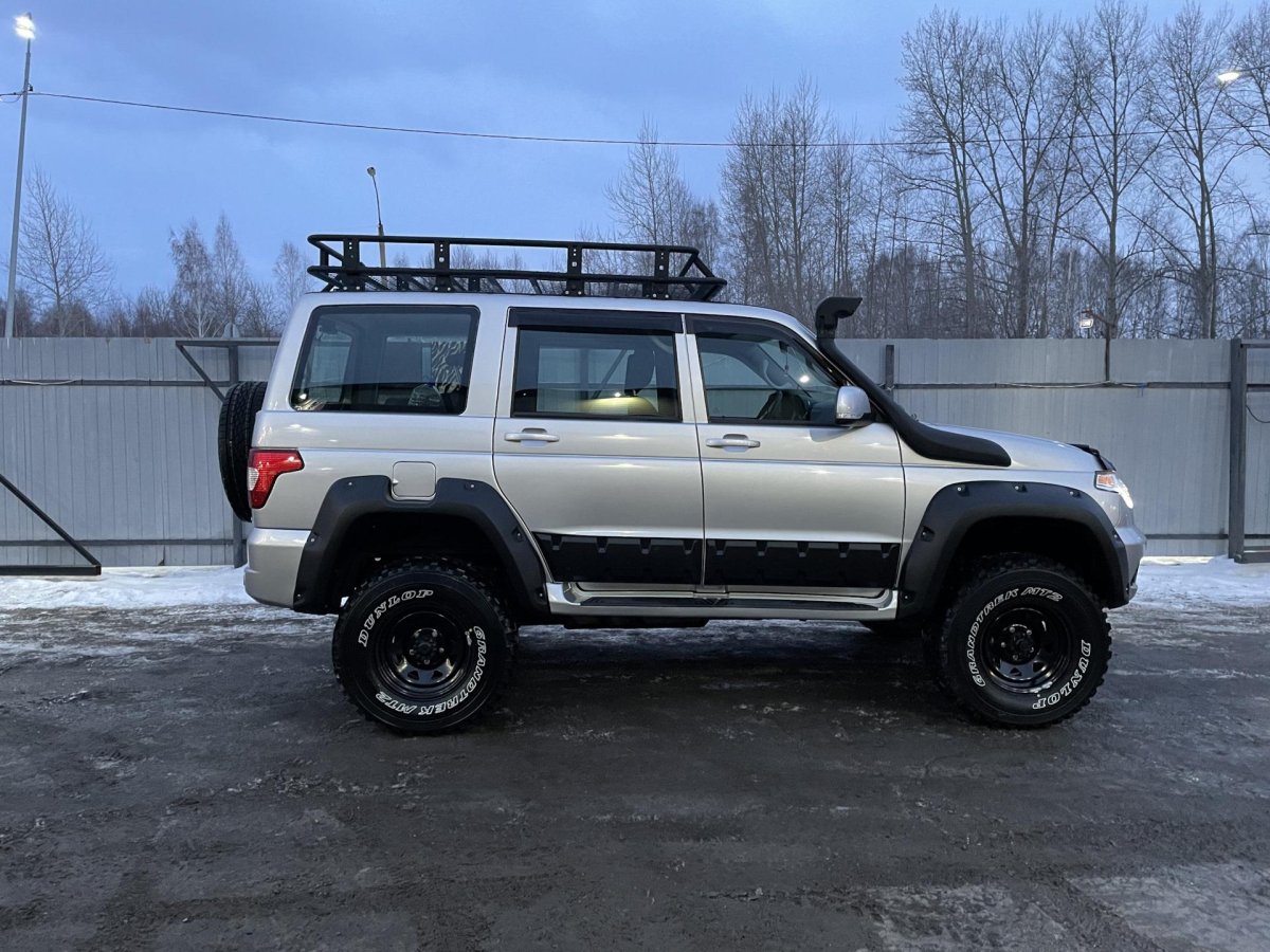 УАЗ Патриот птеродактиль