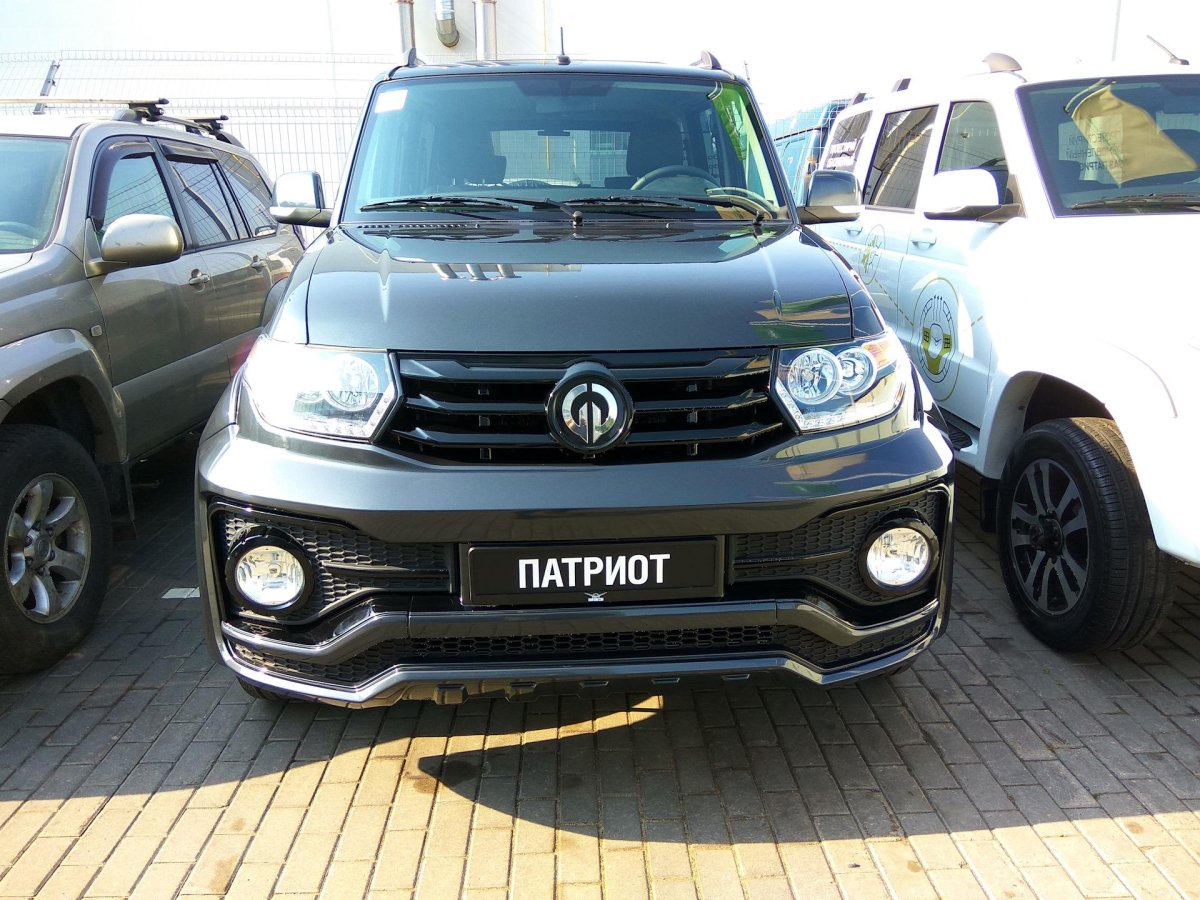 Новый УАЗ Патриот в обвесе