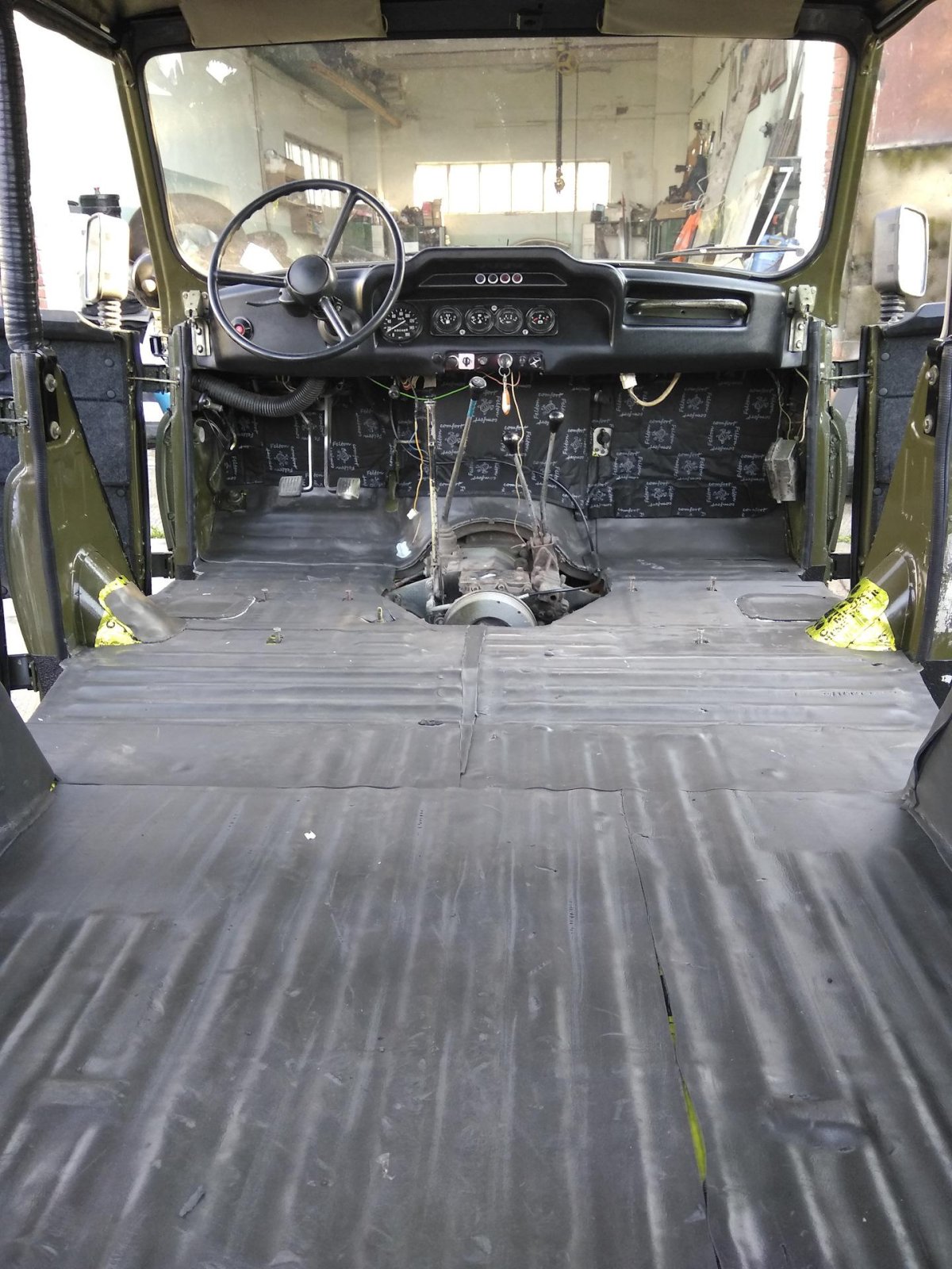 УАЗ 469 3151 салон