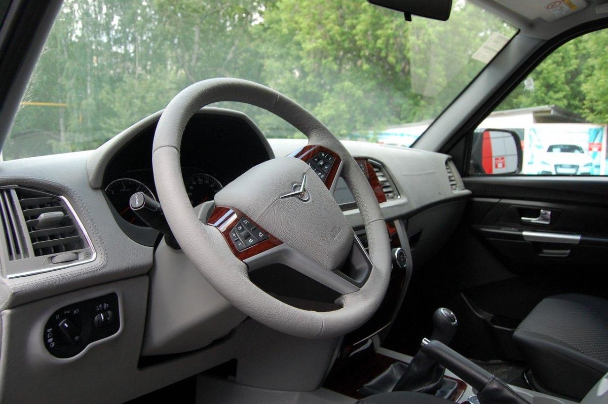 УАЗ Патриот 2023 салон