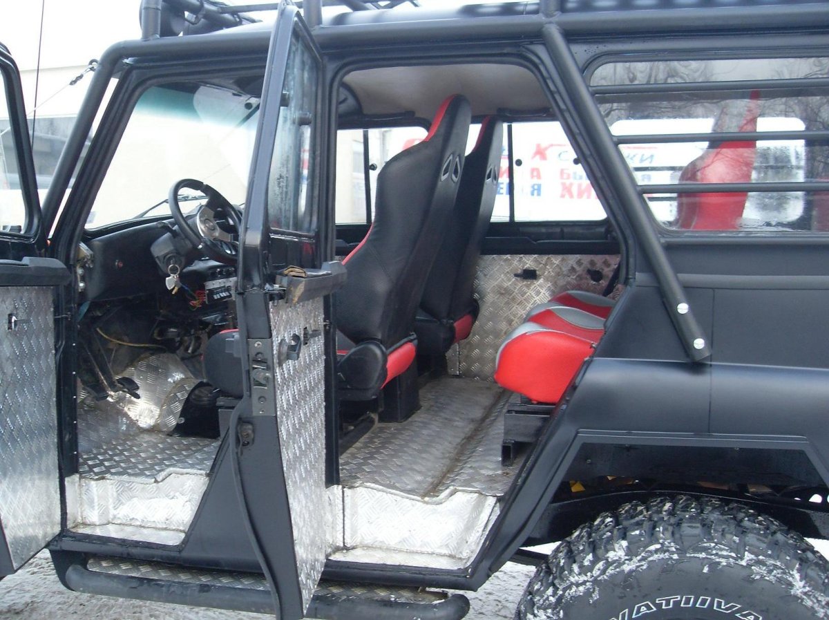 УАЗ 469 Хантер салон