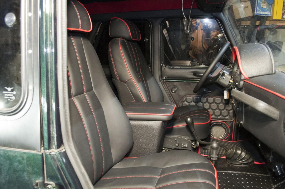 УАЗ 469 Хантер кожаный салон