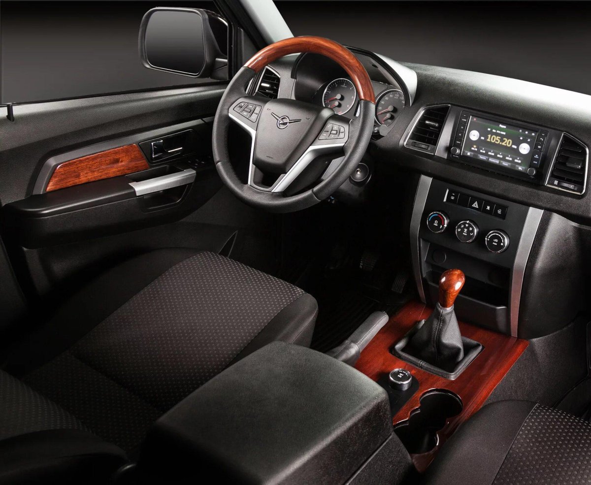 УАЗ Патриот 2023 салон