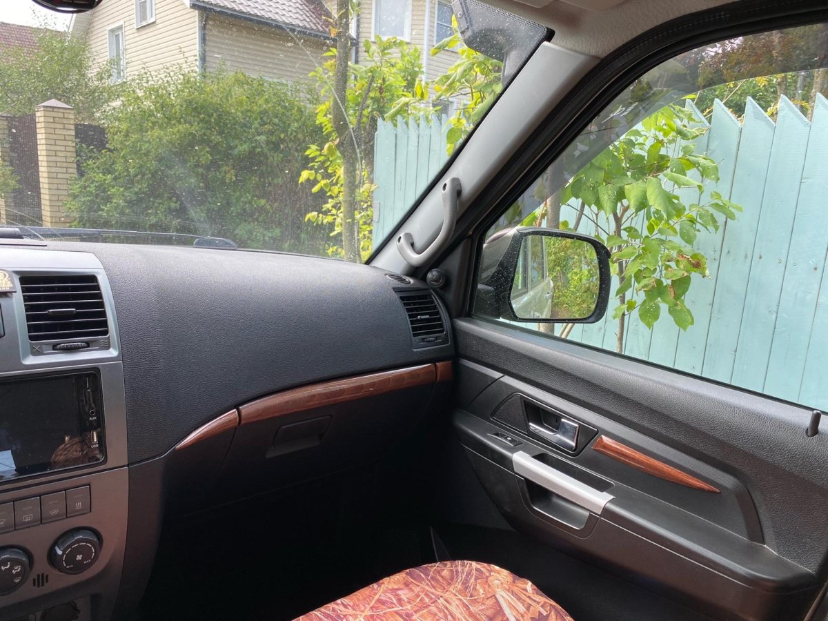 Перетяжка салона УАЗ Патриот