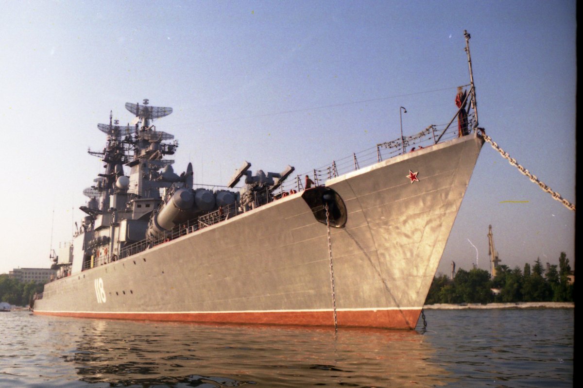 Крейсер Адмирал Головко