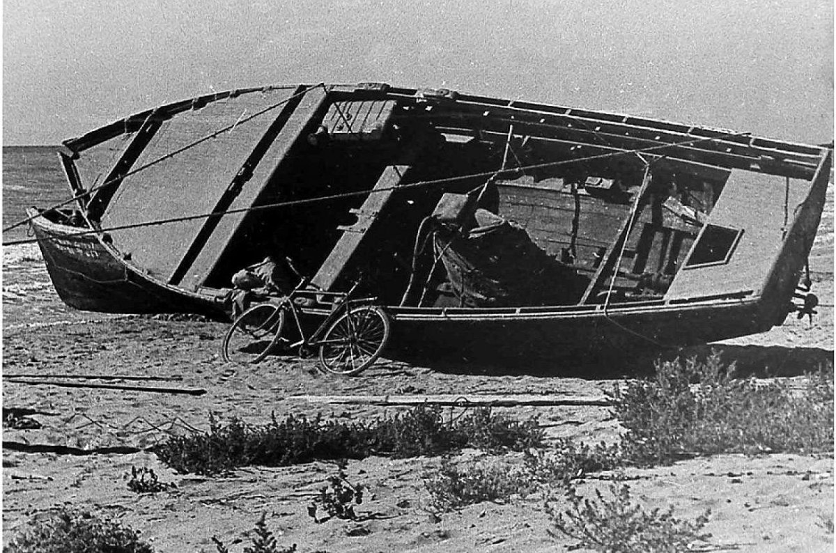 Черноморская рыболовецкая лодка