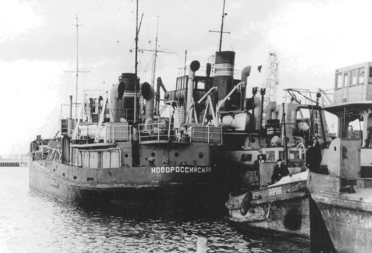 Паровая шаланда Вента