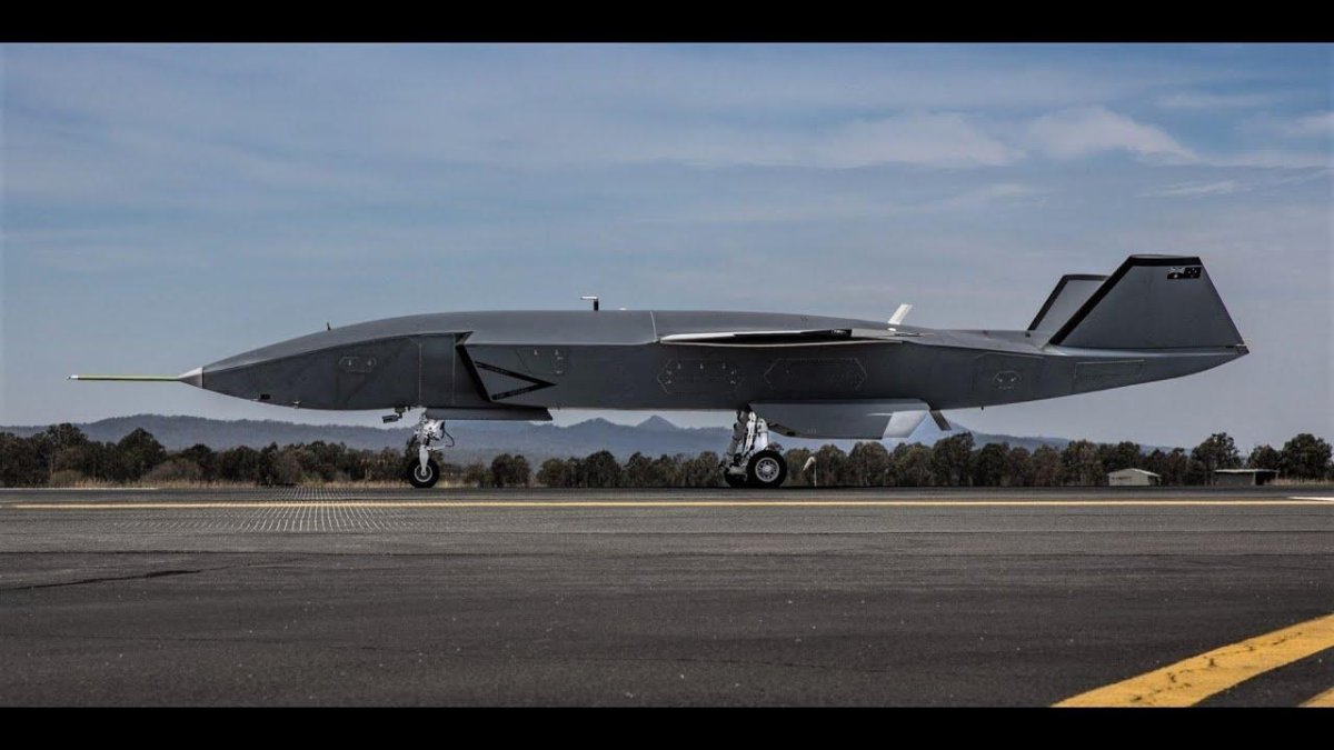 Лоял Вингман БПЛА