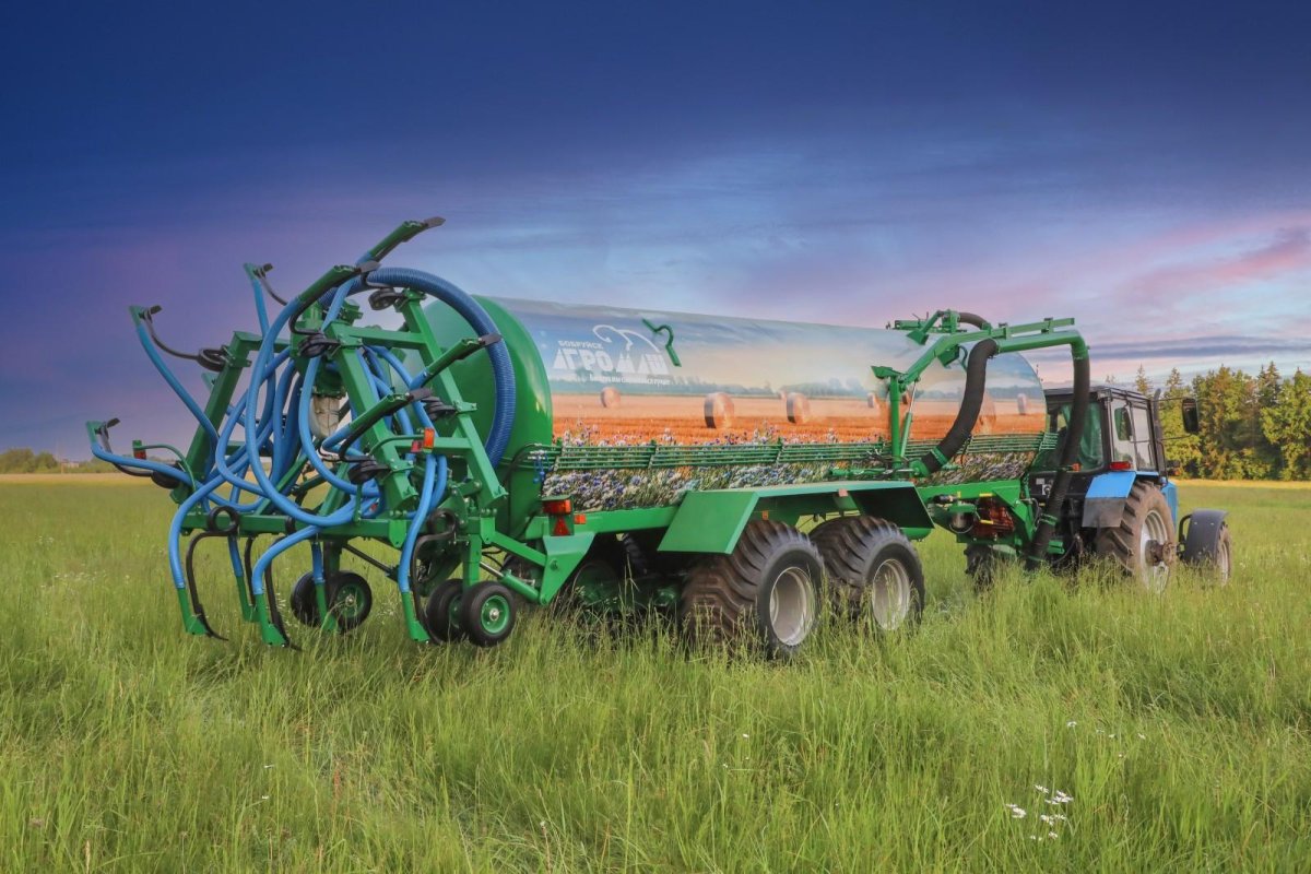 Машина для внесения жидких органических удобрений МЖУ-20