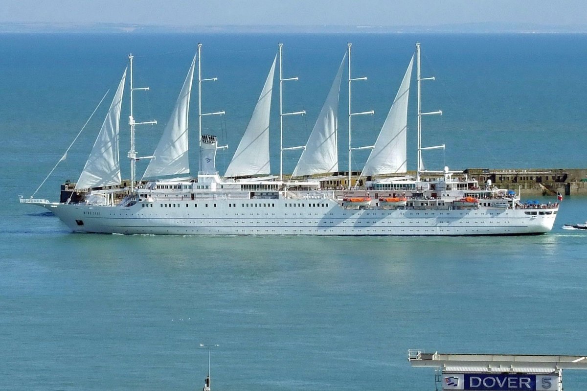 Club med 2 парусник