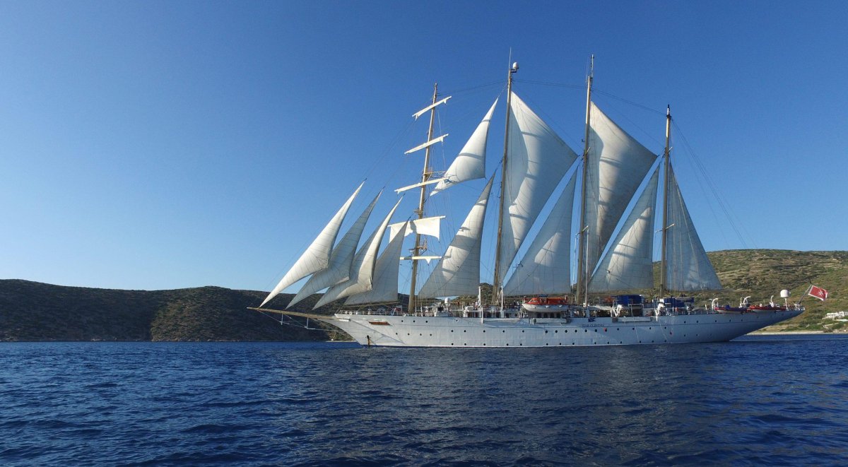 Парусник Star Clipper