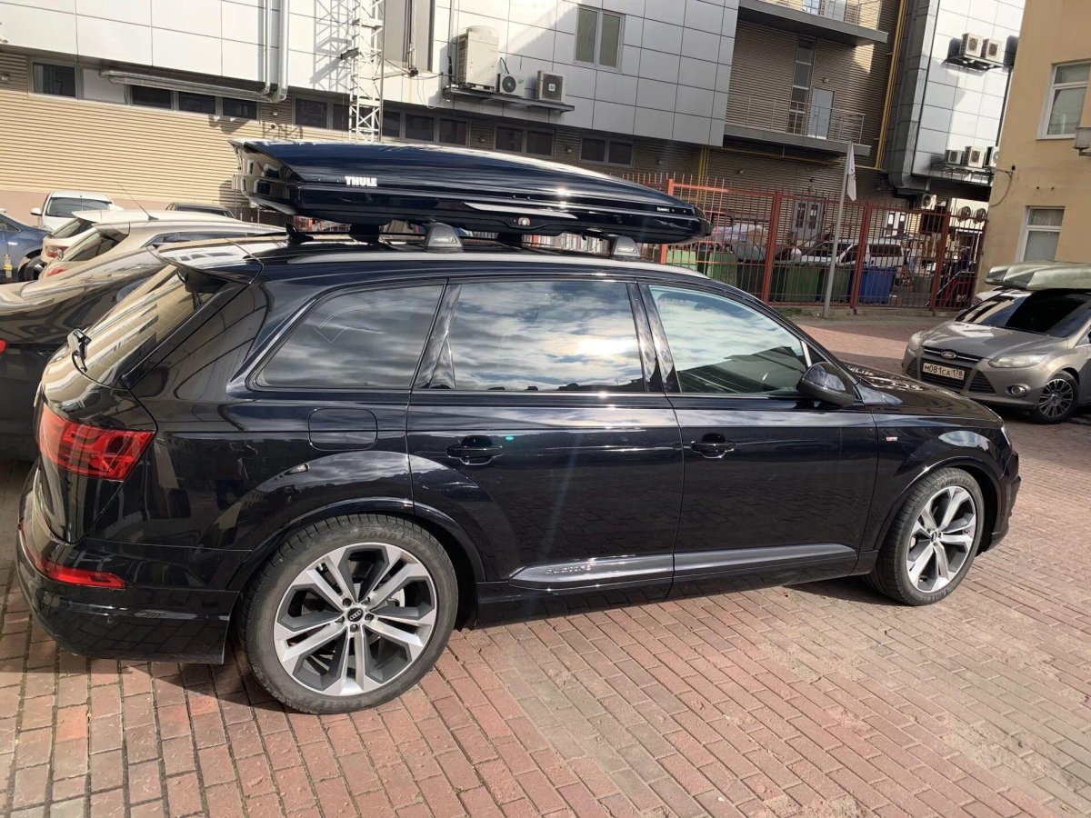 Thule Dynamic 900 Audi q5