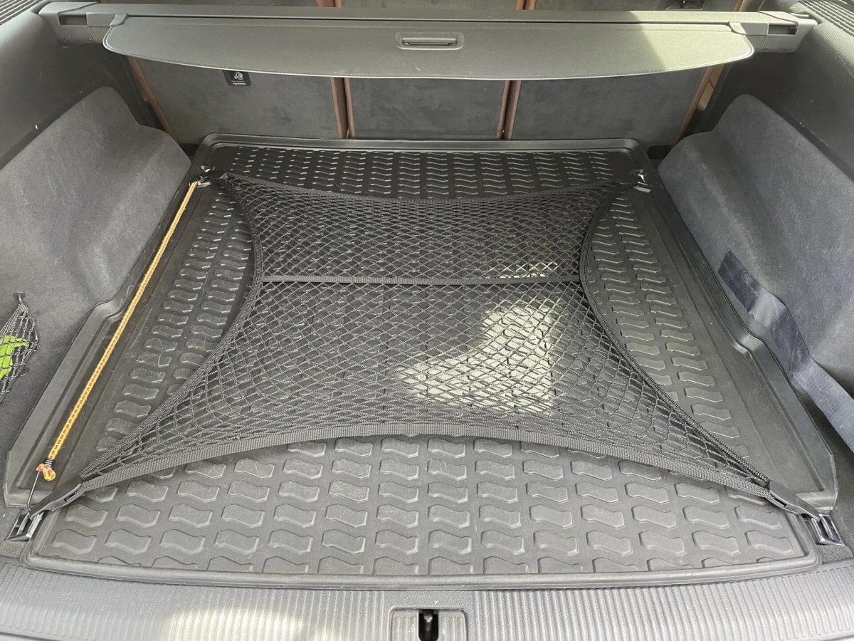 1u0861867 сетка в багажник