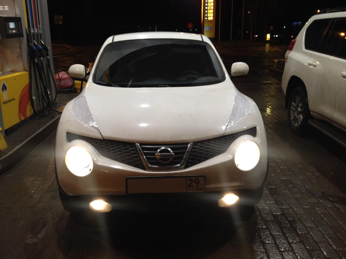Nissan Juke фары