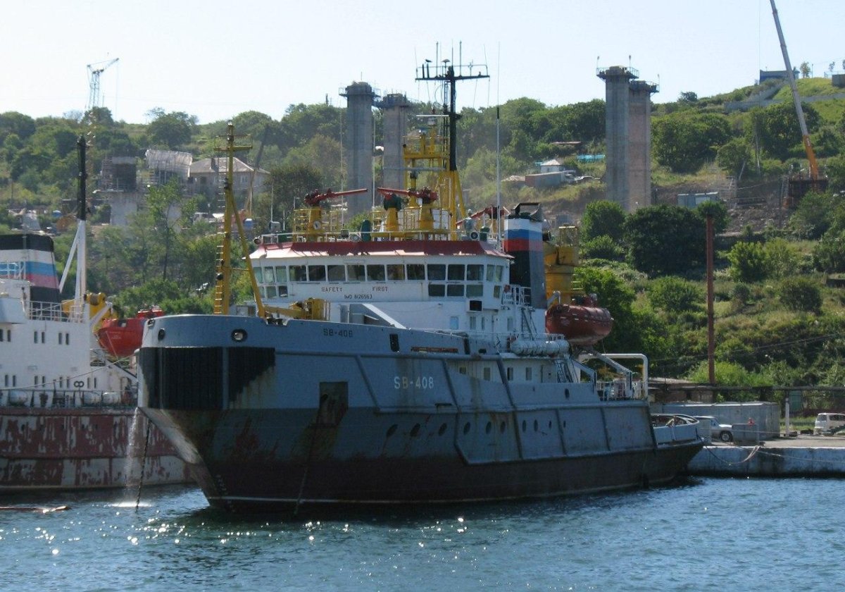 Фотий Крылов буксир