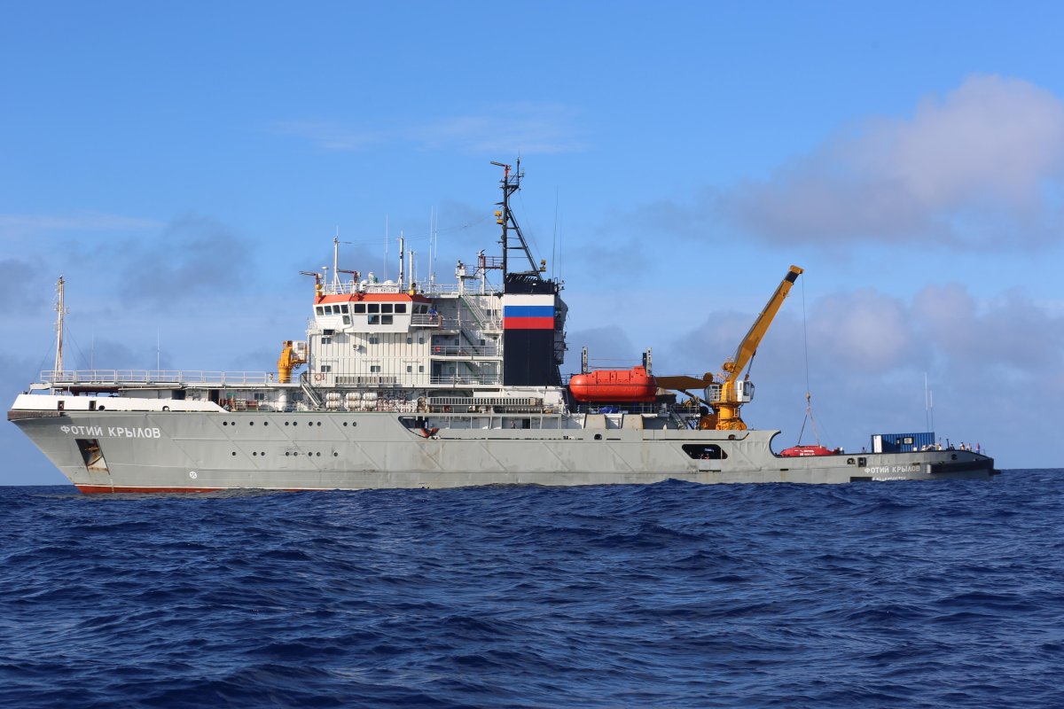 Фотий Крылов спасательное судно