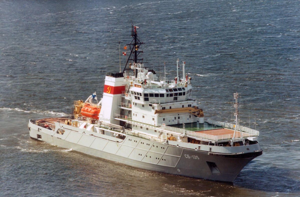 Фотий Крылов буксир