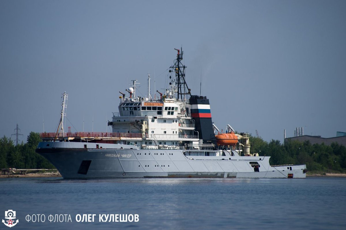 Николай Чикер судно
