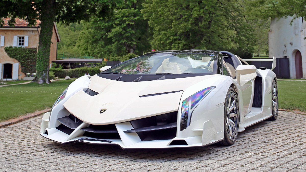 Lamborghini Veneno Roadster 2014