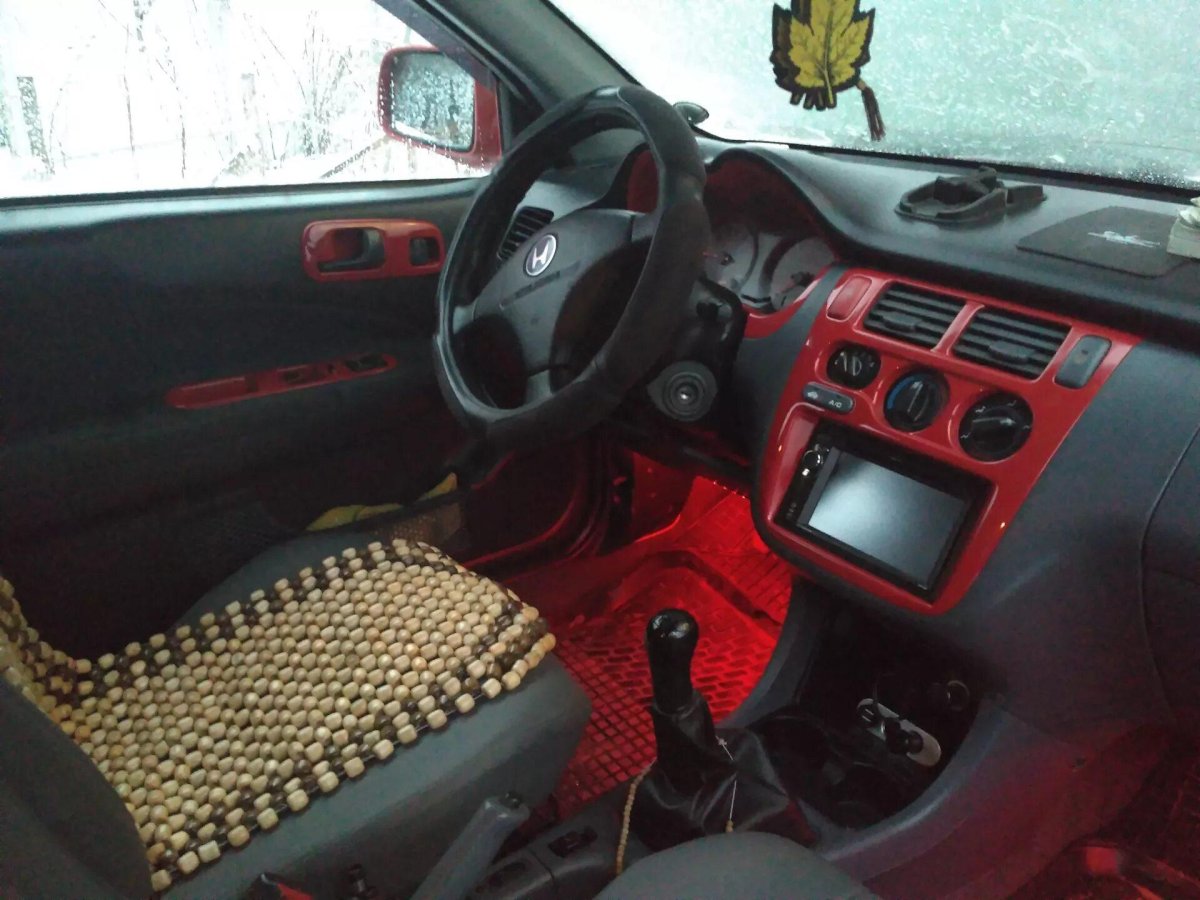 Хонда HR V 1999 салон