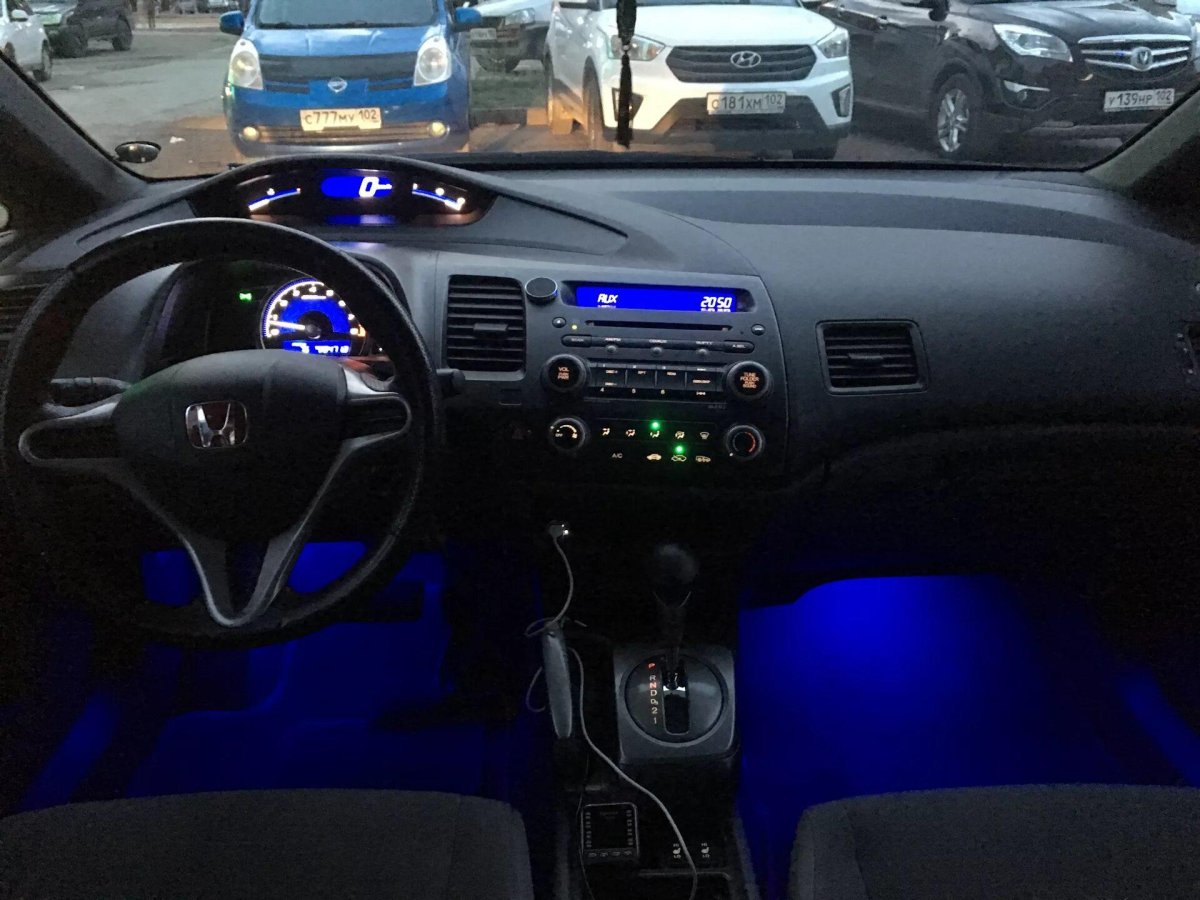 Цивик 8 седан салон