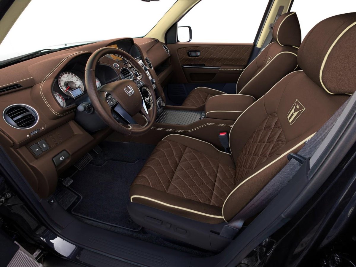 Перешитый салон Хонда пилот