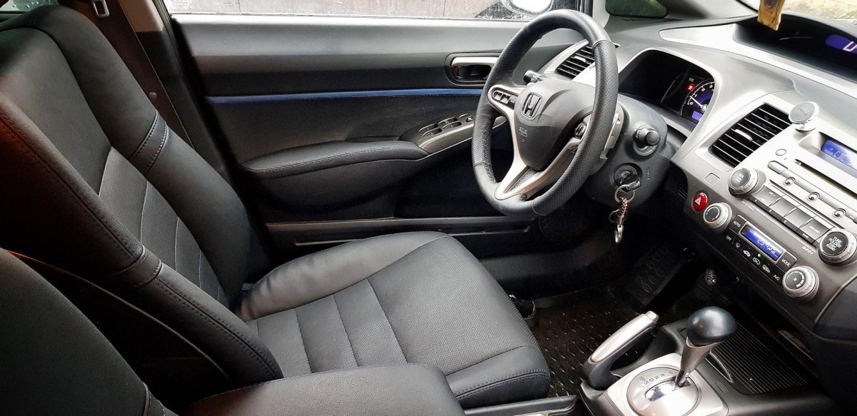 Honda Civic 4d салон