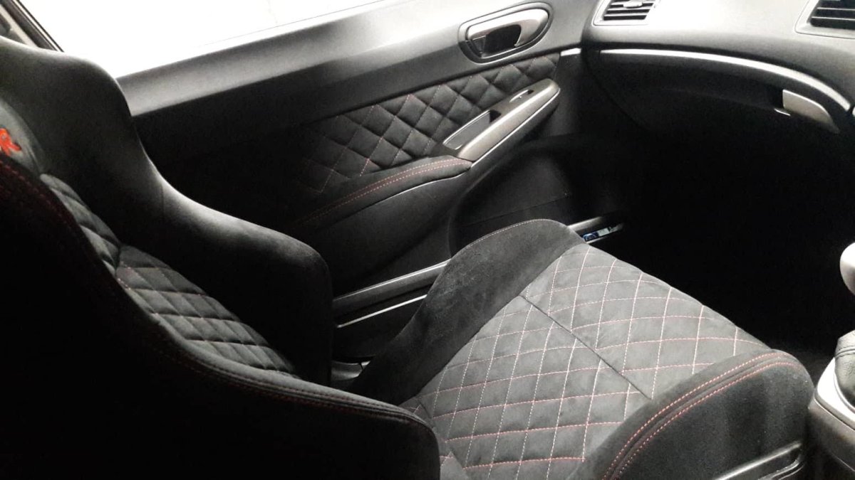 Перетяжка салона Honda Civic 8