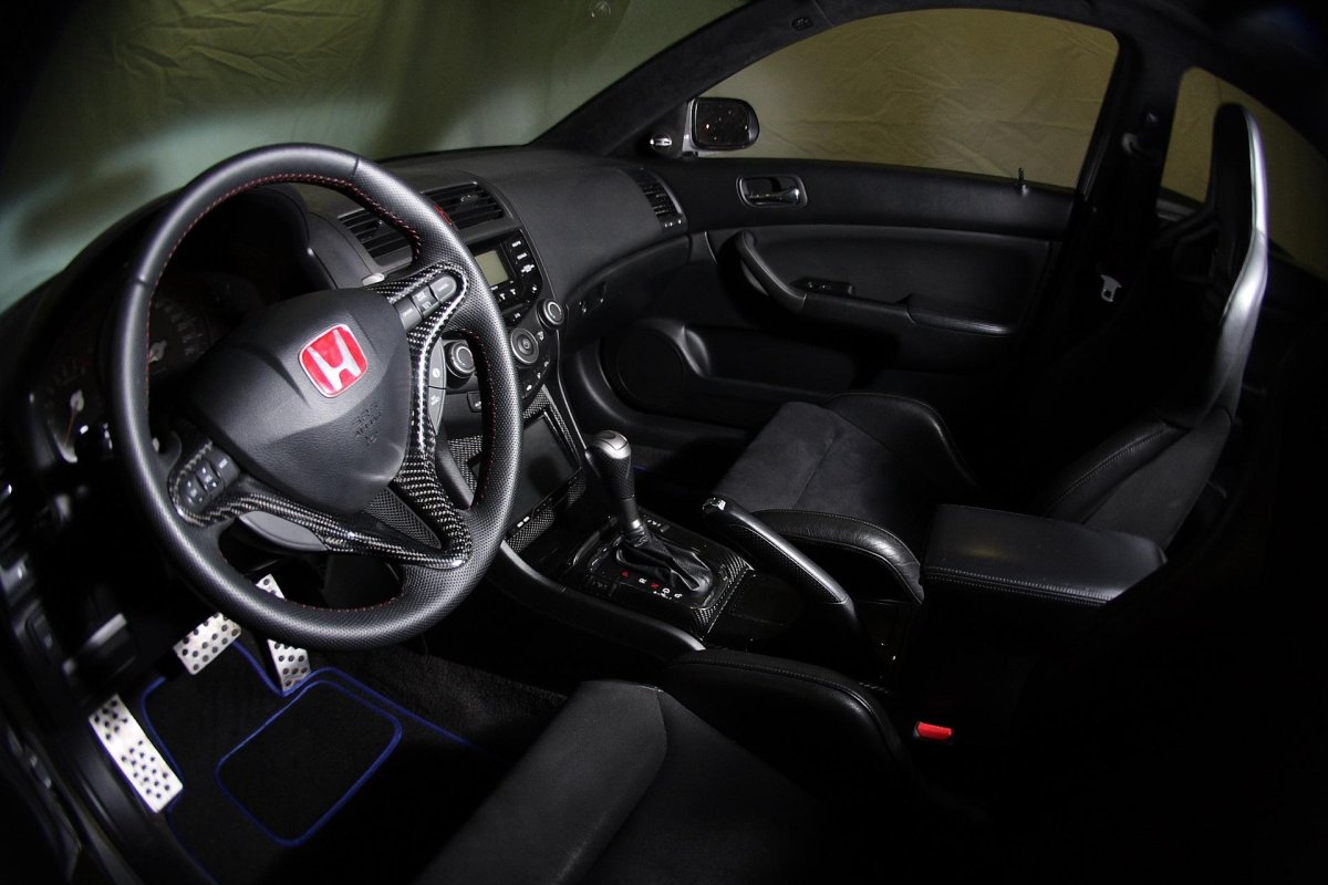 Honda Accord (7g) салон