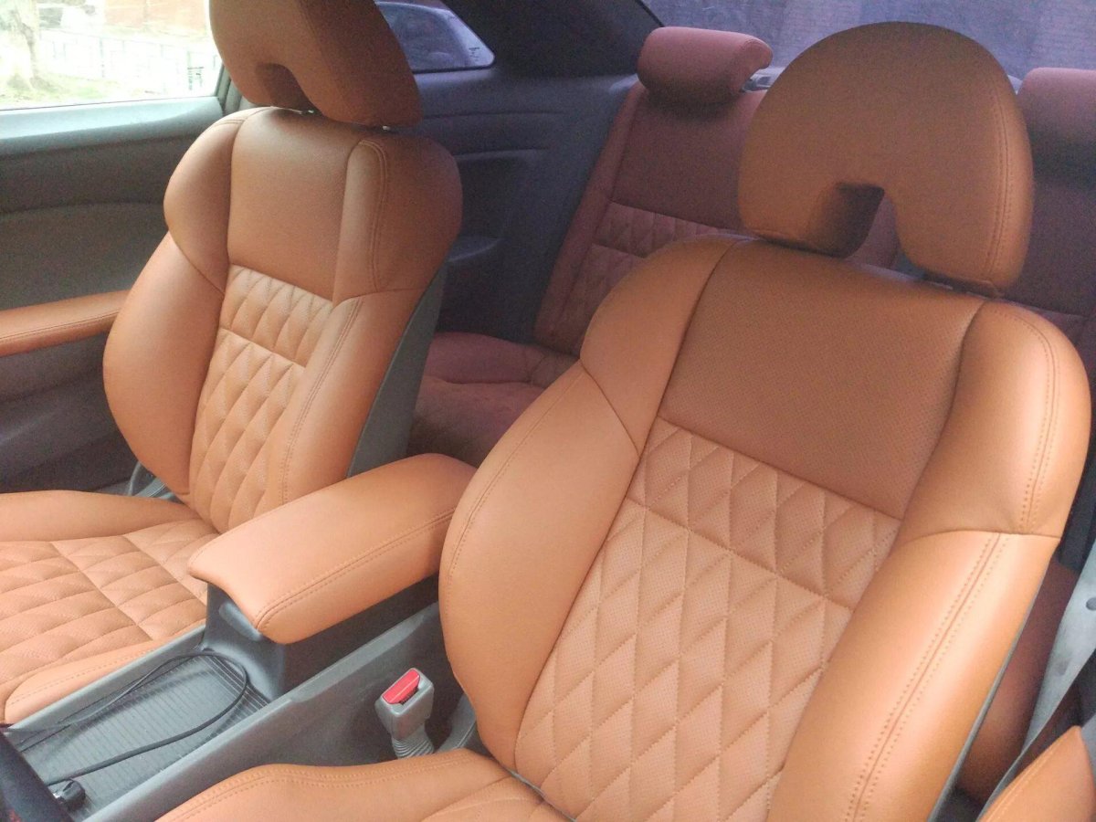 Кожаный салон Civic 4d