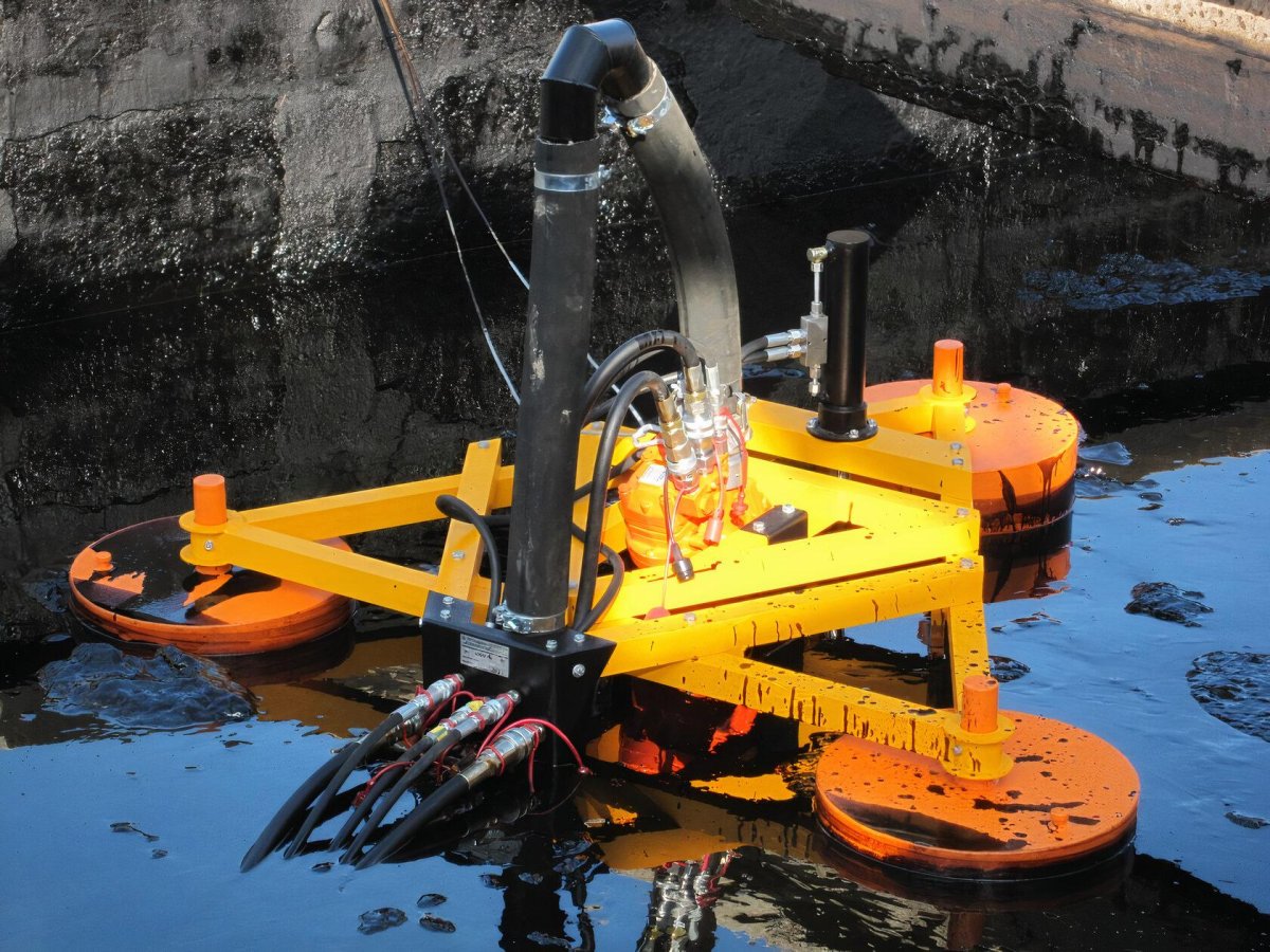 Нефтесборщик Спрут-2