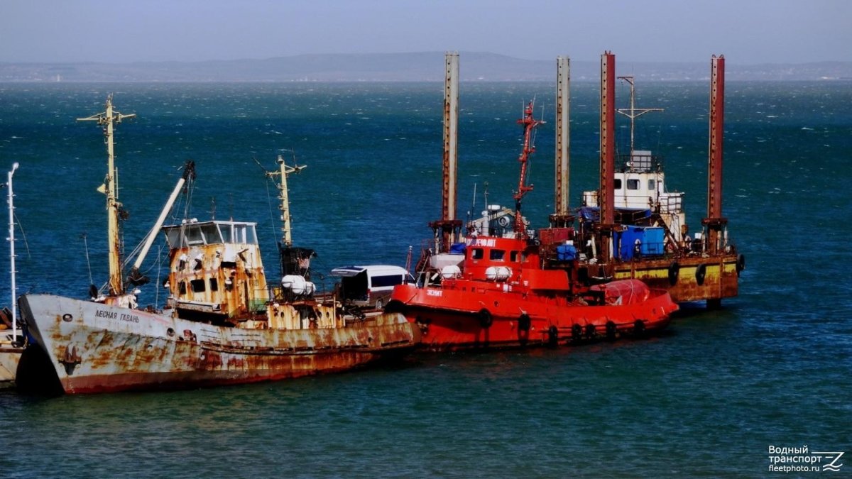 Судно Зенит фото